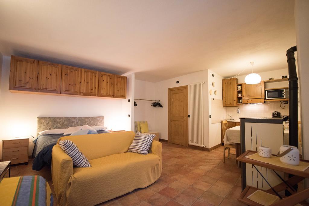 Baita De Eliseo B&B Valdisotto Dış mekan fotoğraf